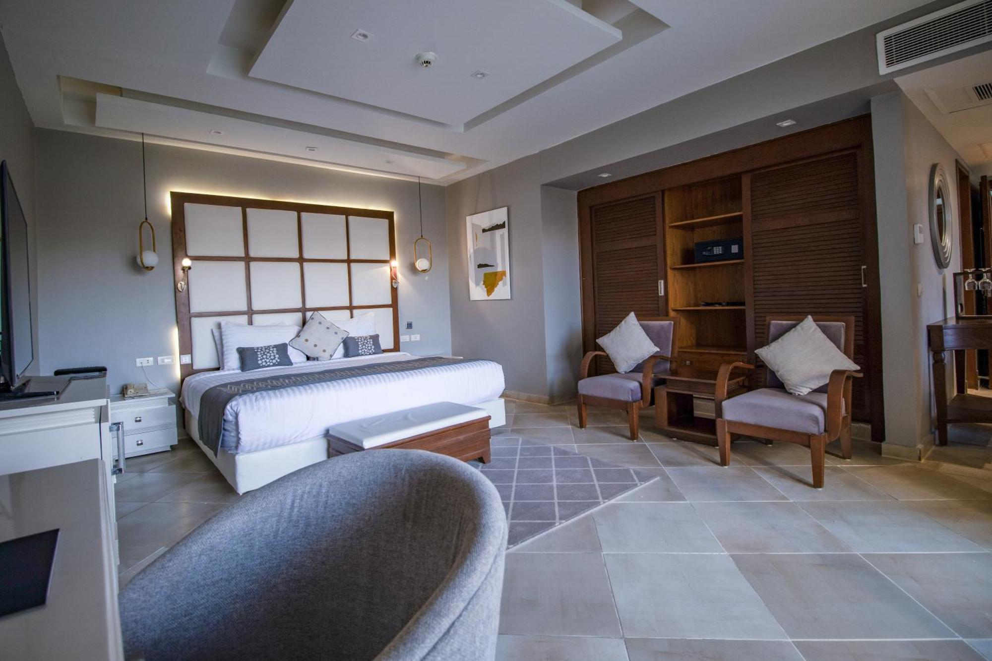 Sunrise Crystal Bay Resort -Grand Select (Adults Only) ฮูร์กาดา ภายนอก รูปภาพ